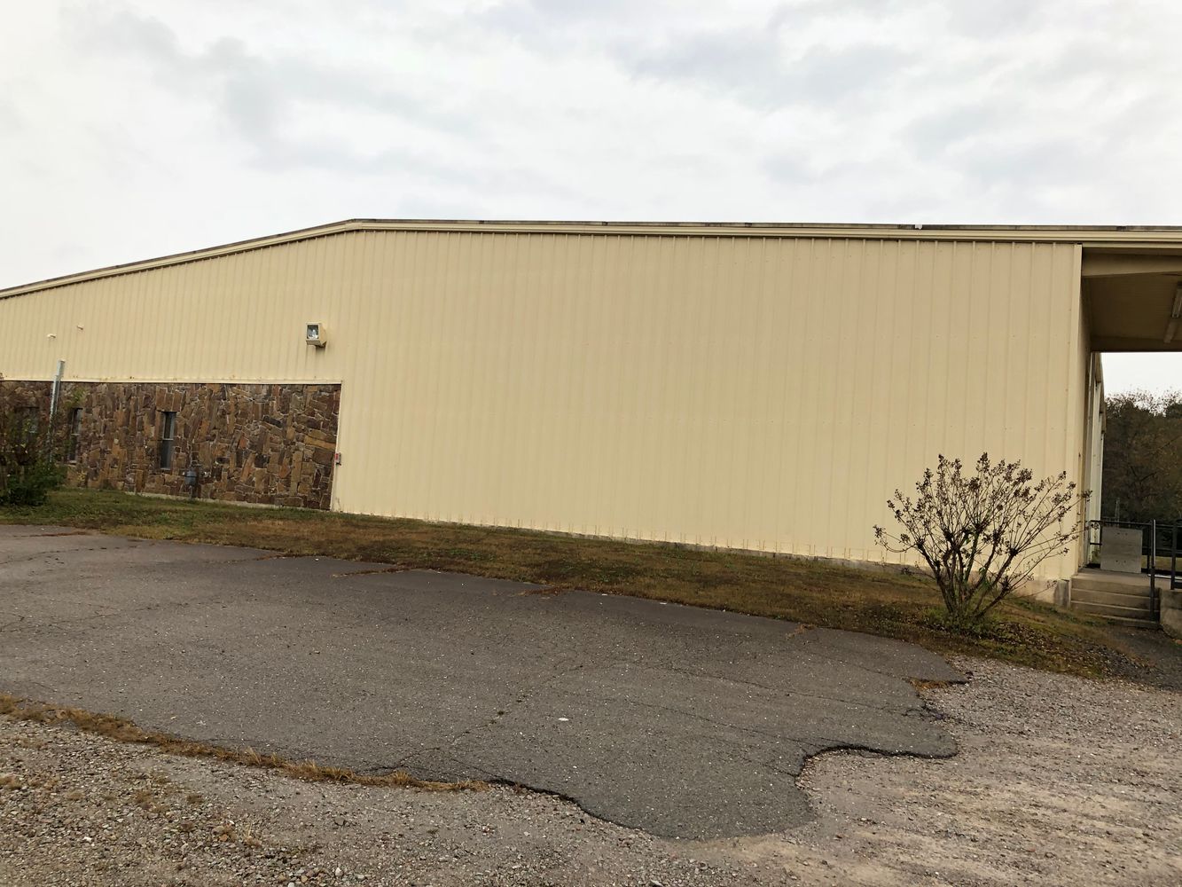 129 Centennial Dr, Hot Springs, AR 71913
